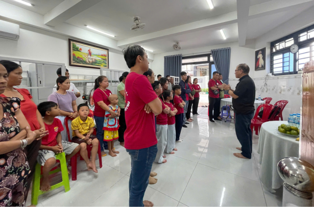 CHÚT YÊU THƯƠNG GỬI TỚI HÀ ĐÔNG